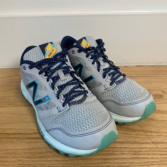 New Balance 590 All Terrain Sneakers - Picture 2 of 9